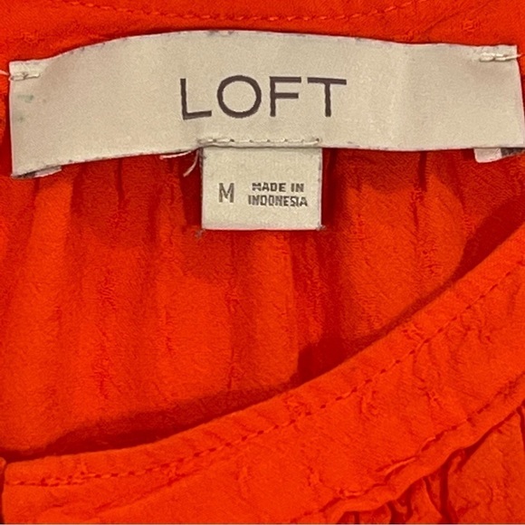 Loft WOMEN'S WITH SPLIT NECK SLEEVELESS BLOUSE - Picture 11 of 12